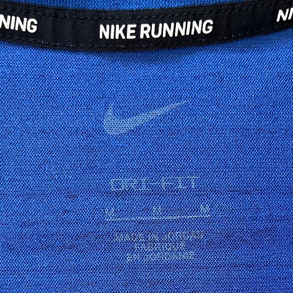 Nike Dri-Fit Running T-shirt. Men's size Medium. - Picture 3 of 13